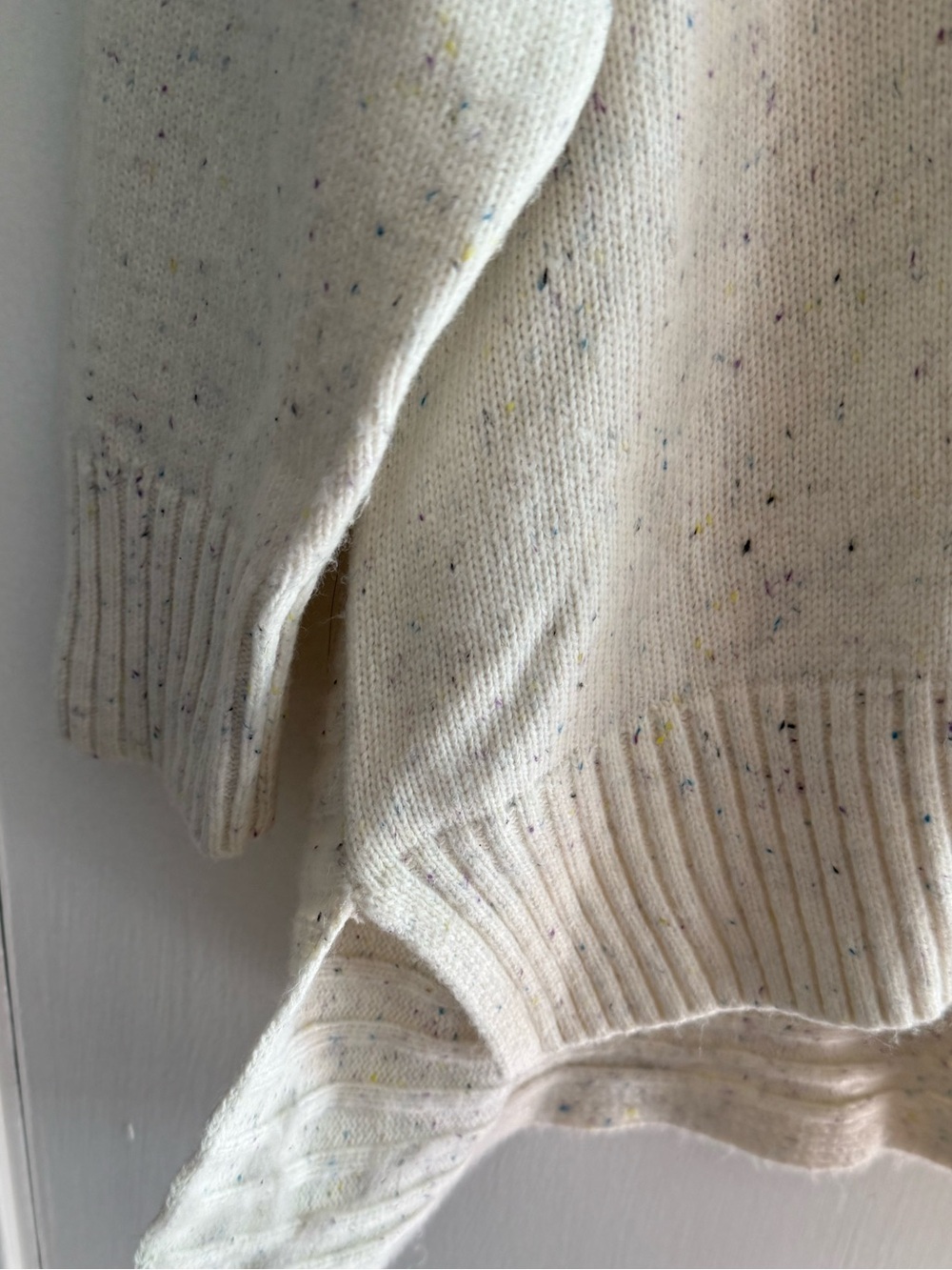 Tahari Cream Speckled V-Neck Oversized Sweater Women’s Size 2X - Picture 4 of 8
